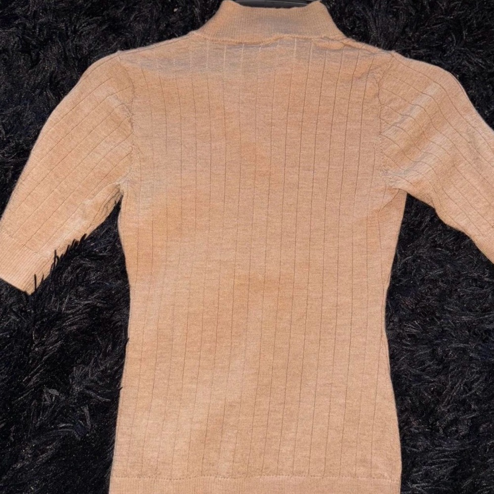 SuiStudio Ribbed Button-Front Knit Top - Picture 2 of 3